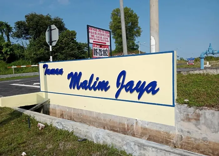 Malim Nawar Holiday House