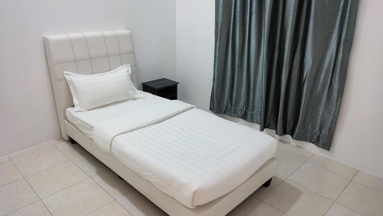 House Holiday home Malim Nawar